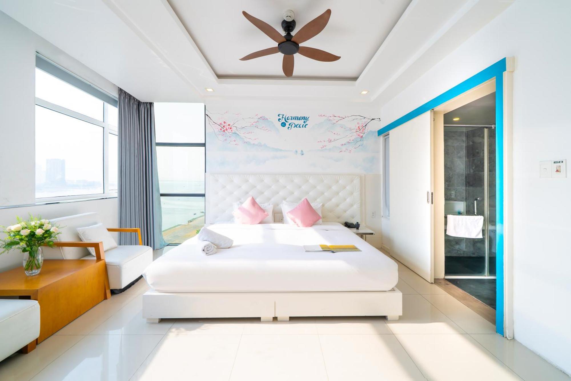 Star City Riverside Hotel By Haviland Da Nang Eksteriør bilde